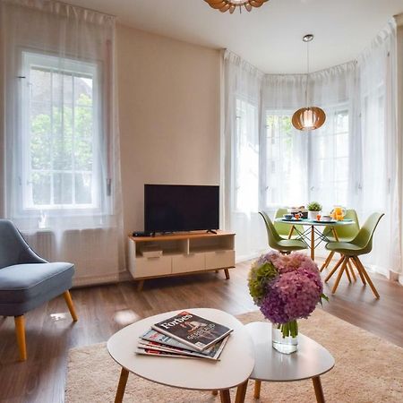 Christine Apartment Close To The Buda Castle Budapest Exteriör bild
