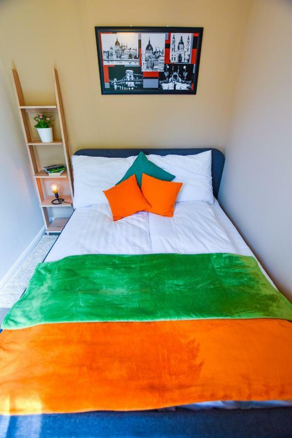 Christine Apartment Close To The Buda Castle Budapest Exteriör bild