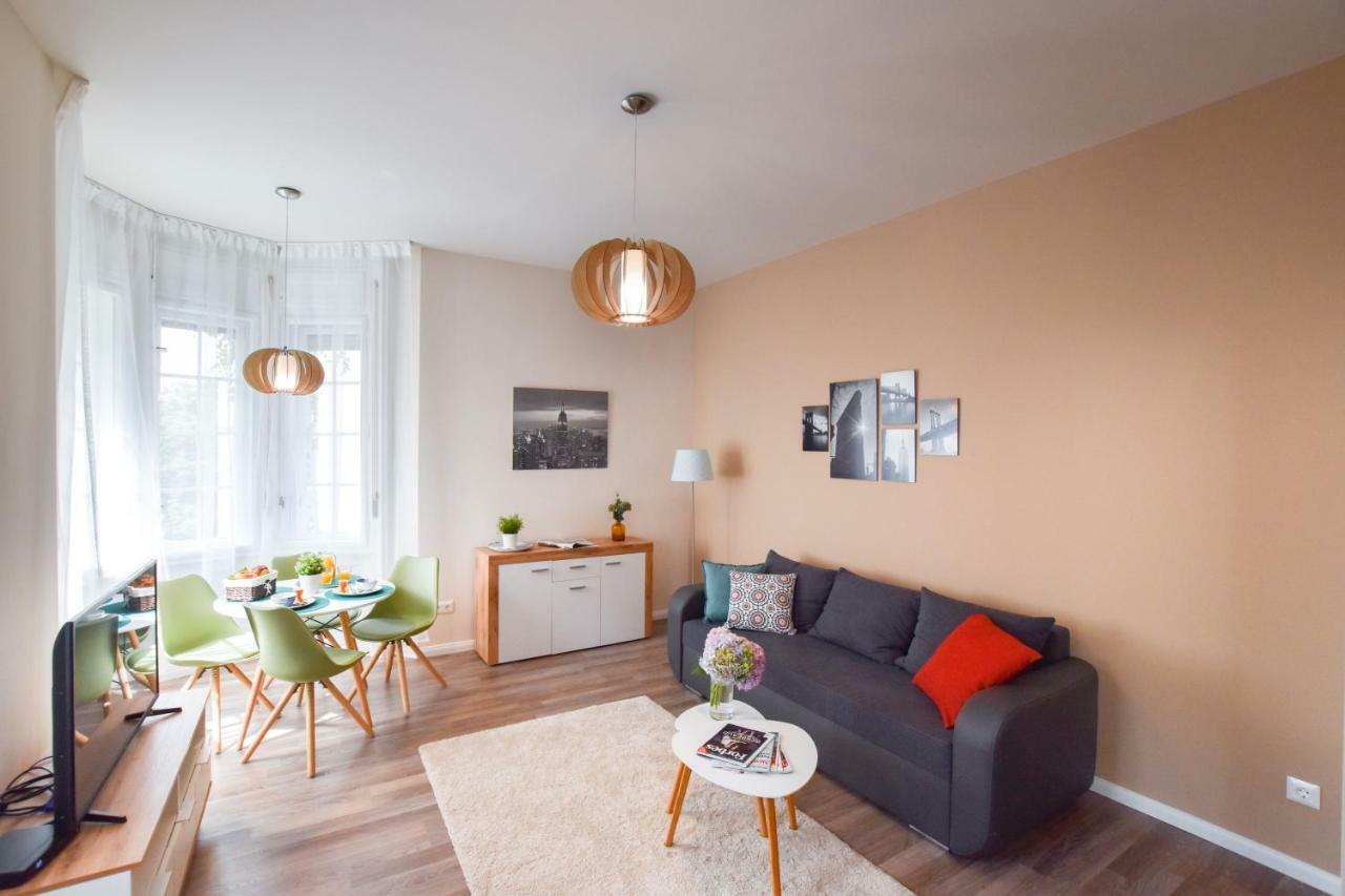 Christine Apartment Close To The Buda Castle Budapest Exteriör bild